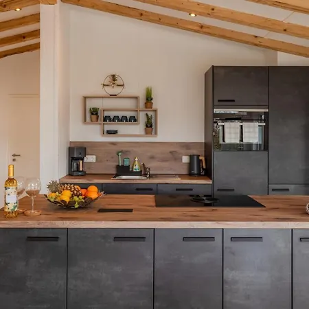 Seeblick I Terrasse I Aussicht I Wandern * ヒレスハイム